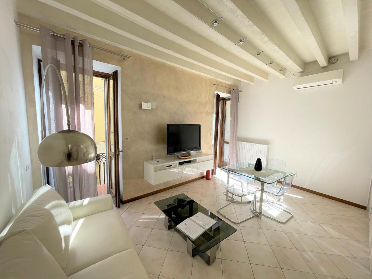DesenzanoLoft Le Petit Bijou Desenzano Desenzano del Garda Eksteriør billede